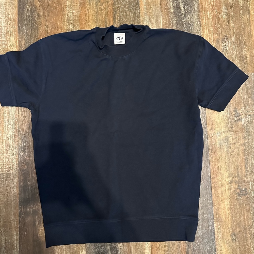 Zara men’s heavy t shirt medium